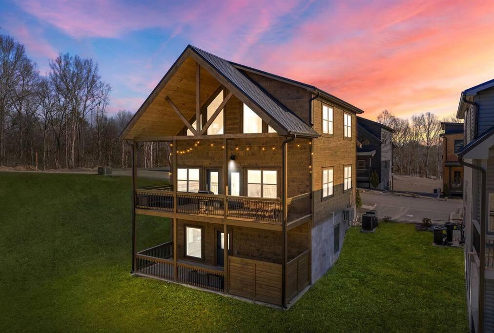 פיג'ן פורג' Smoky Fun Cabin מראה חיצוני תמונה